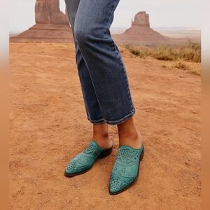 NIB Veracruz Floral Krevo Mules-Navy